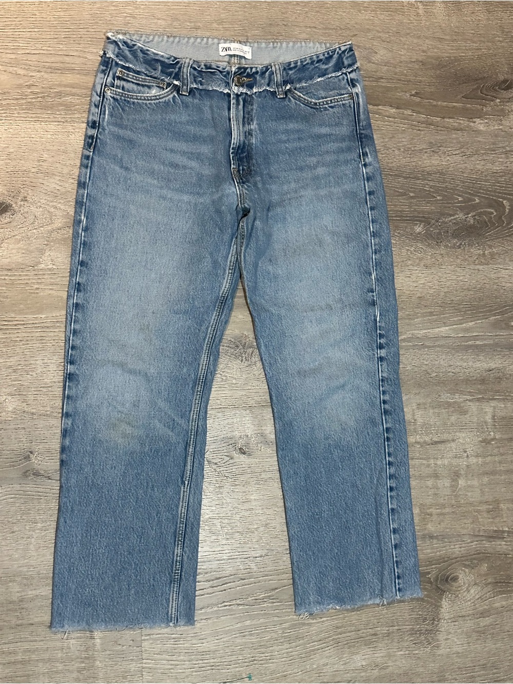 Zara High Rise Straight Leg Jeans Size 6 Light Wash Raw Hem Denim